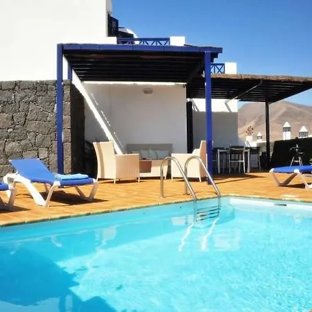 Playa Blanca Sleeps 6 Pool Air Con Wifi Playa Blanca (Lanzarote)