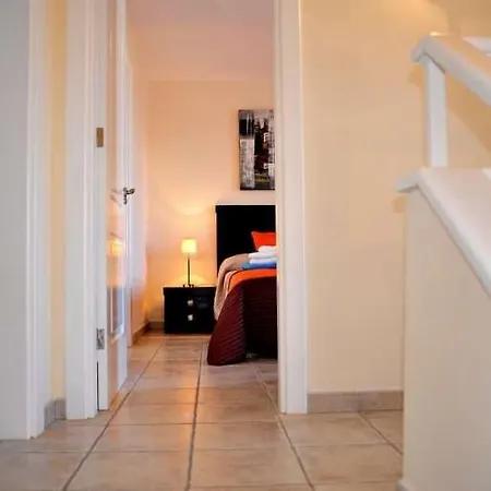 Playa Blanca Sleeps 6 Pool Air Con Wifi * Playa Blanca (Lanzarote)