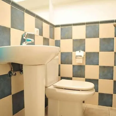 Playa Blanca Sleeps 6 Pool Air Con Wifi Playa Blanca (Lanzarote)