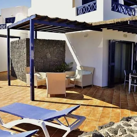 Playa Blanca Sleeps 6 Pool Air Con Wifi *